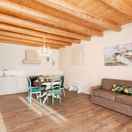 Al Castello Апарт-отель Palazzolo (Veneto)